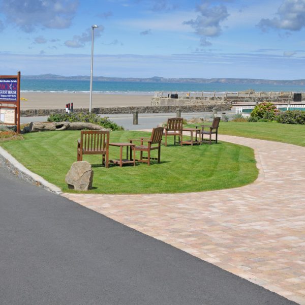 broadhaven garden design pembrokeshire soft landscaping
